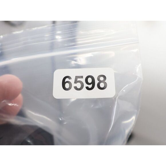 Larroude Hibiscus Sandals Slide Thong Size 6/7 Black Slip On Rubber Beach - Picture 10 of 10